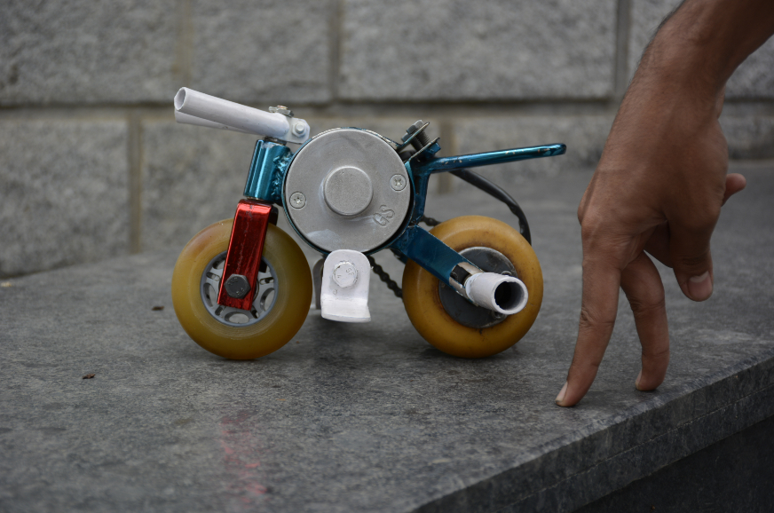 World's smallest rideable online bike